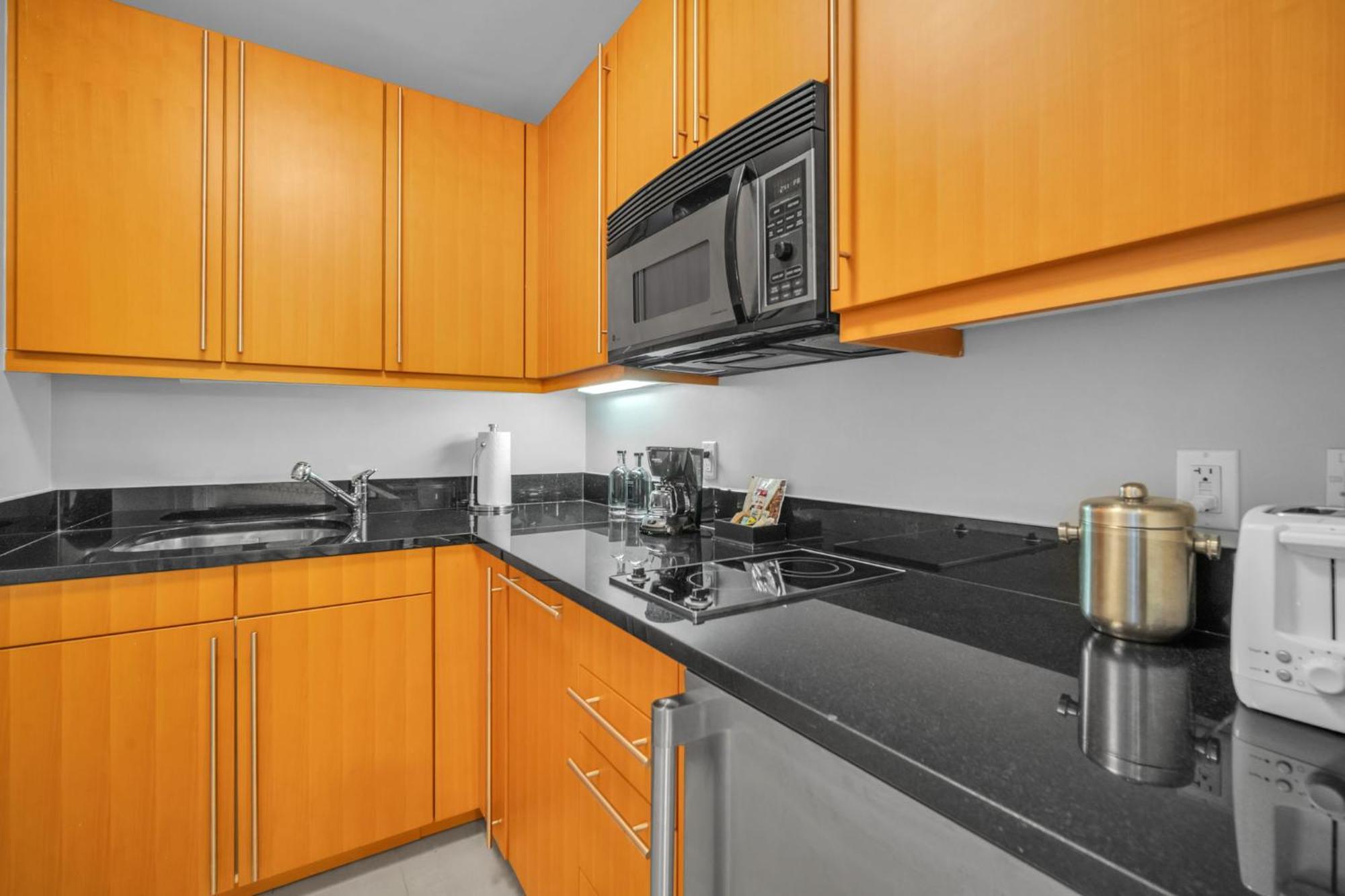2 Bedroom Or King Studio Suites Four Seasons Hotel Miami Free Wi-Fi & Free Parking Exterior foto